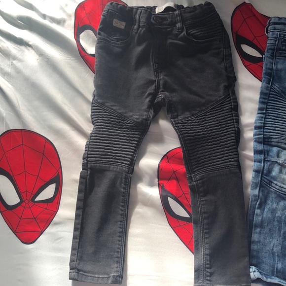 Jeans - Picture 2 of 7